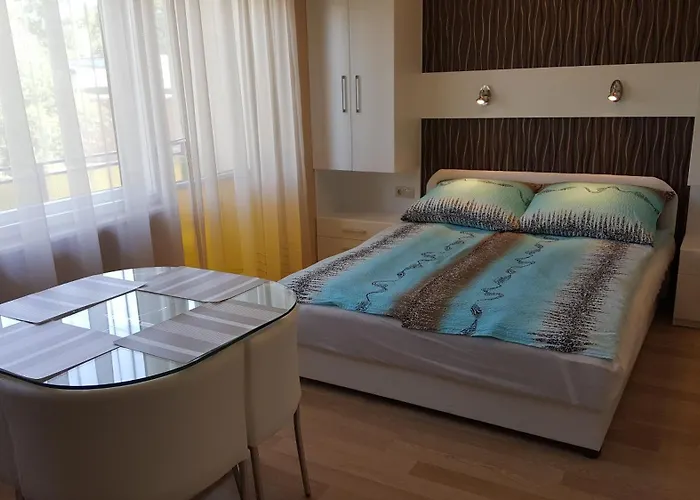 Lara Apartments