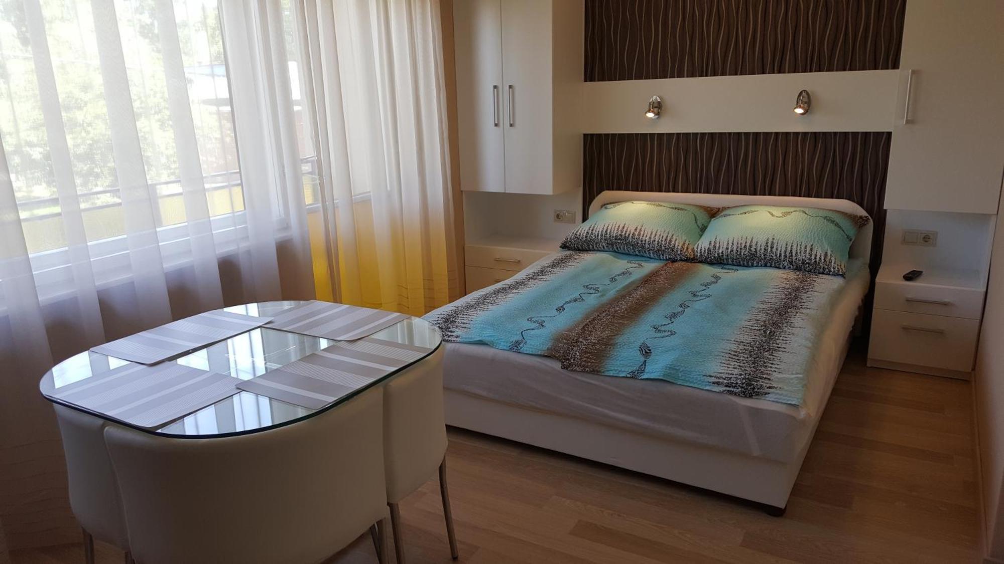 Lara Appartement *